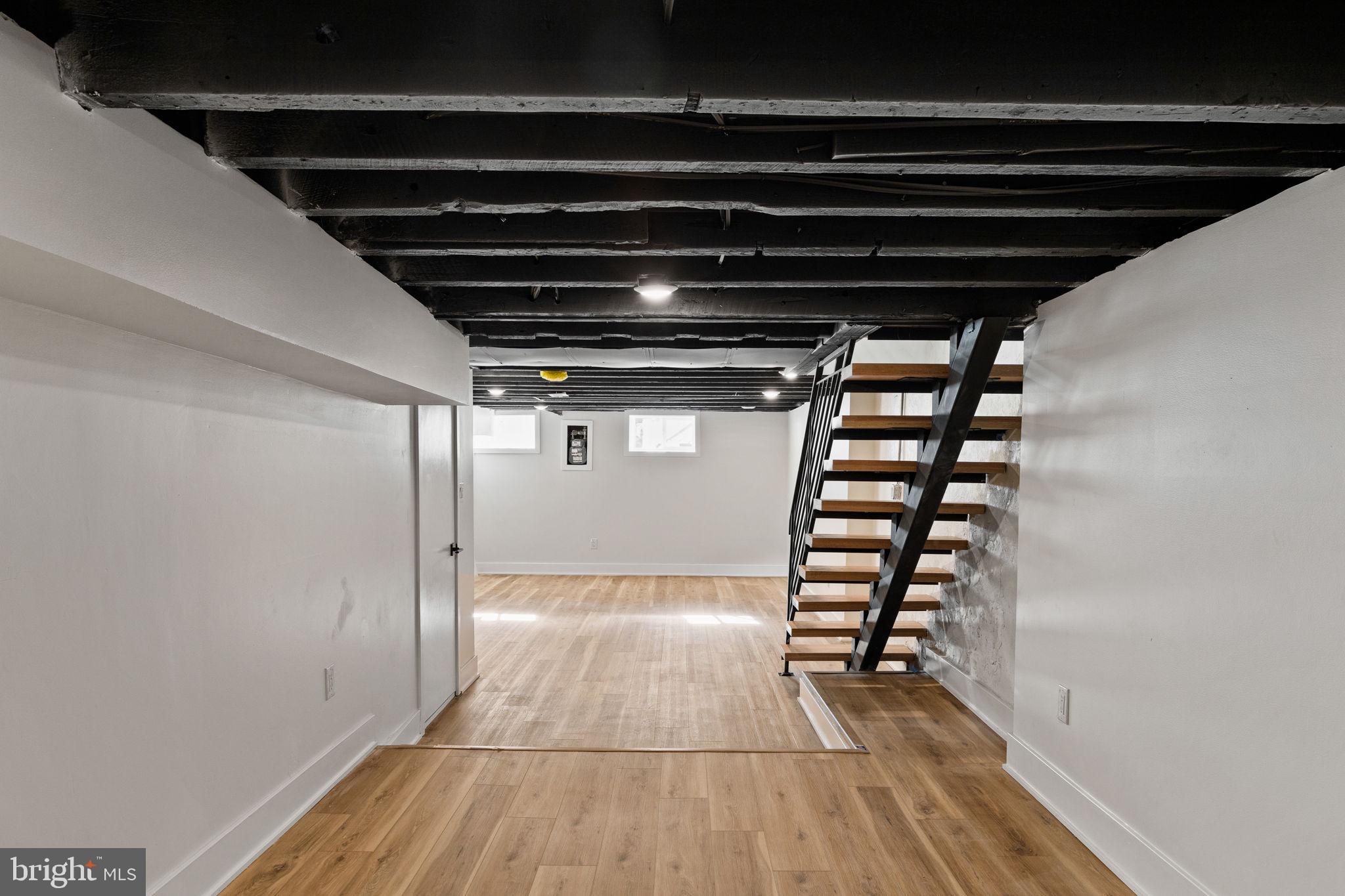 PASSYUNK SQUARE - Residential