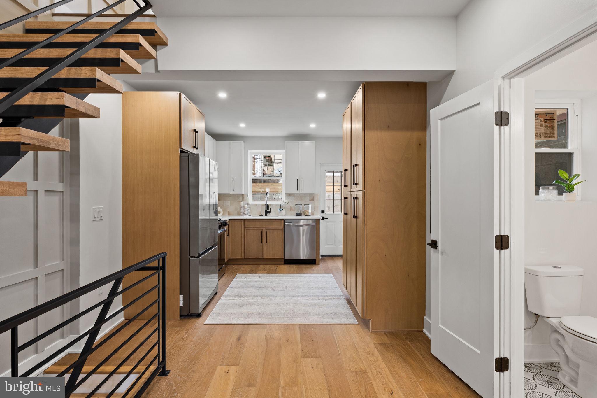 PASSYUNK SQUARE - Residential