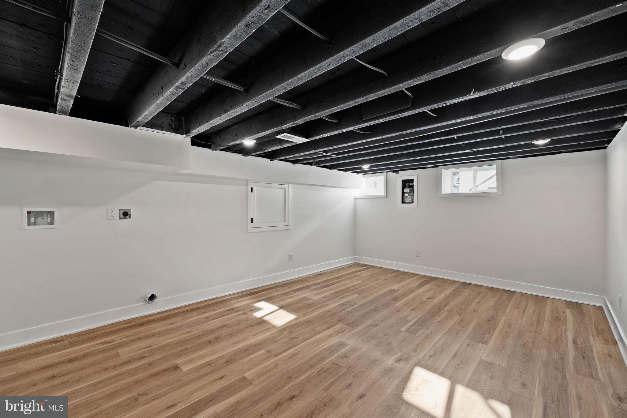 PASSYUNK SQUARE - Residential