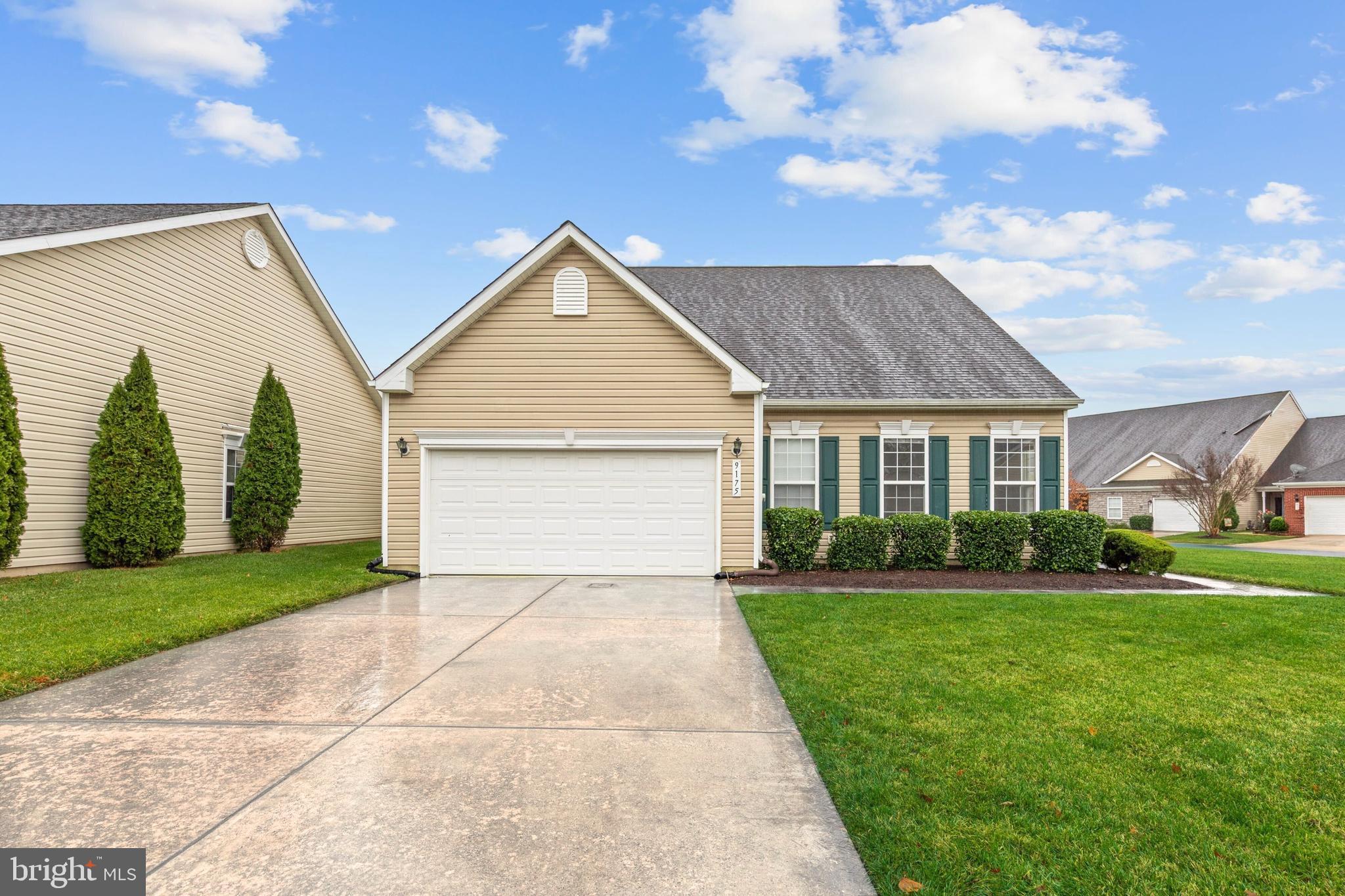 WOOD CREEK GOLF COMM - Residential