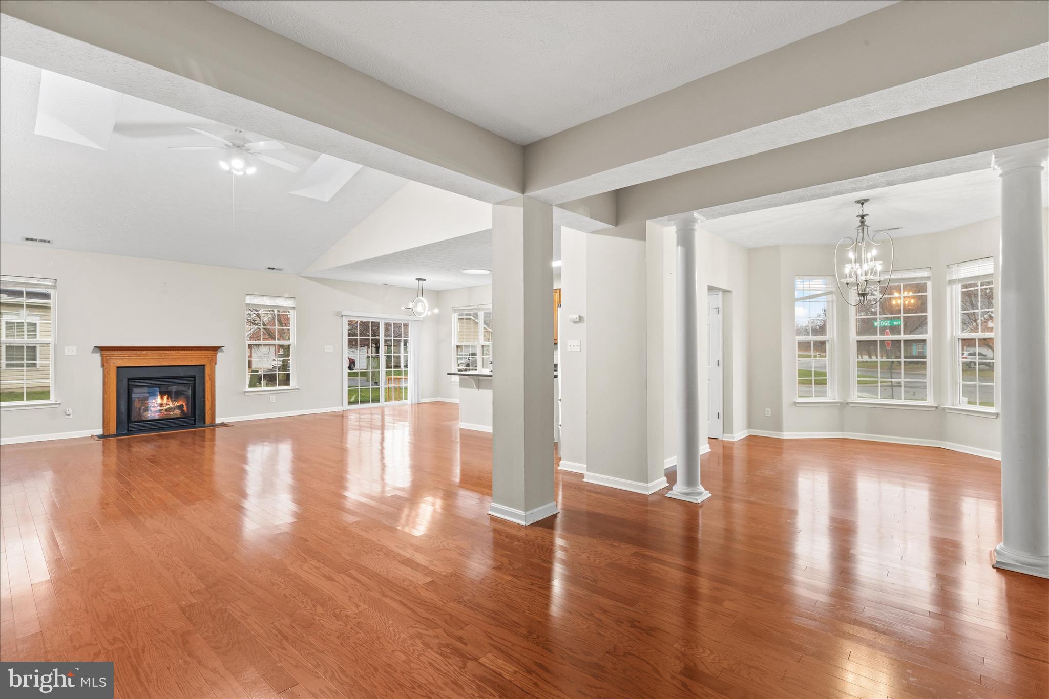 WOOD CREEK GOLF COMM - Residential