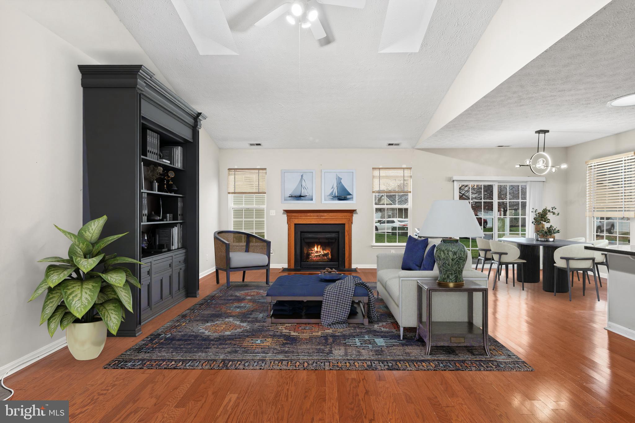 WOOD CREEK GOLF COMM - Residential