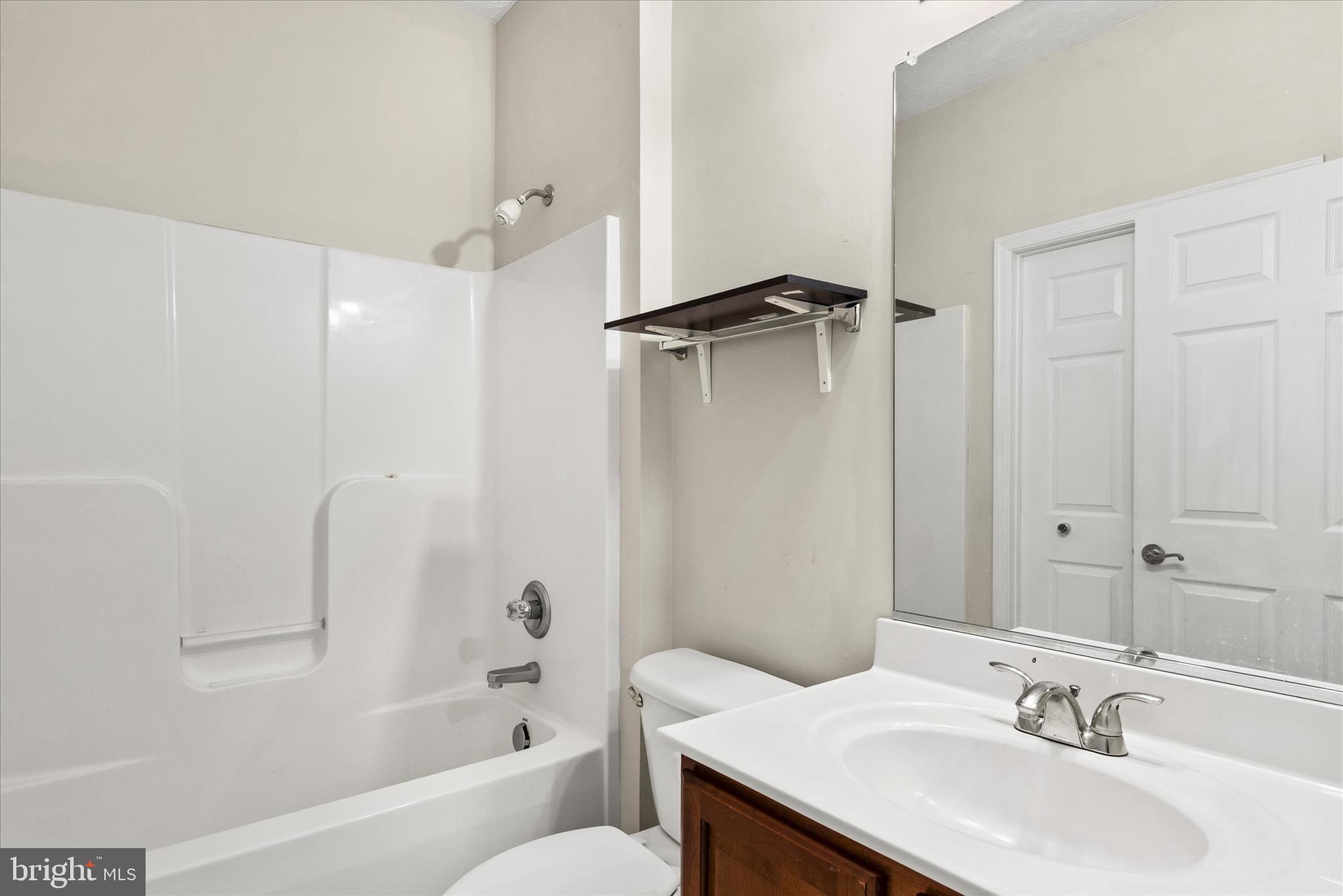 WOOD CREEK GOLF COMM - Residential