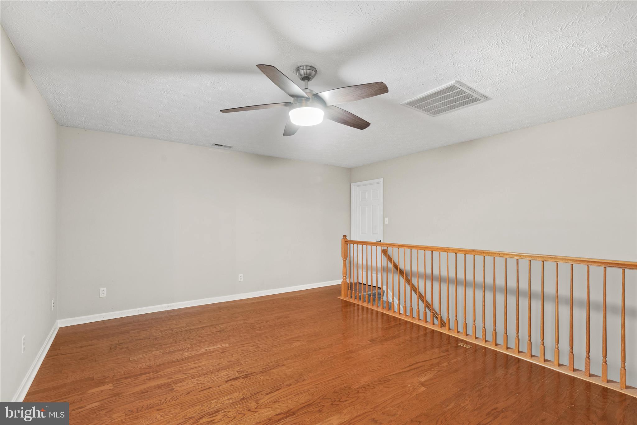 WOOD CREEK GOLF COMM - Residential