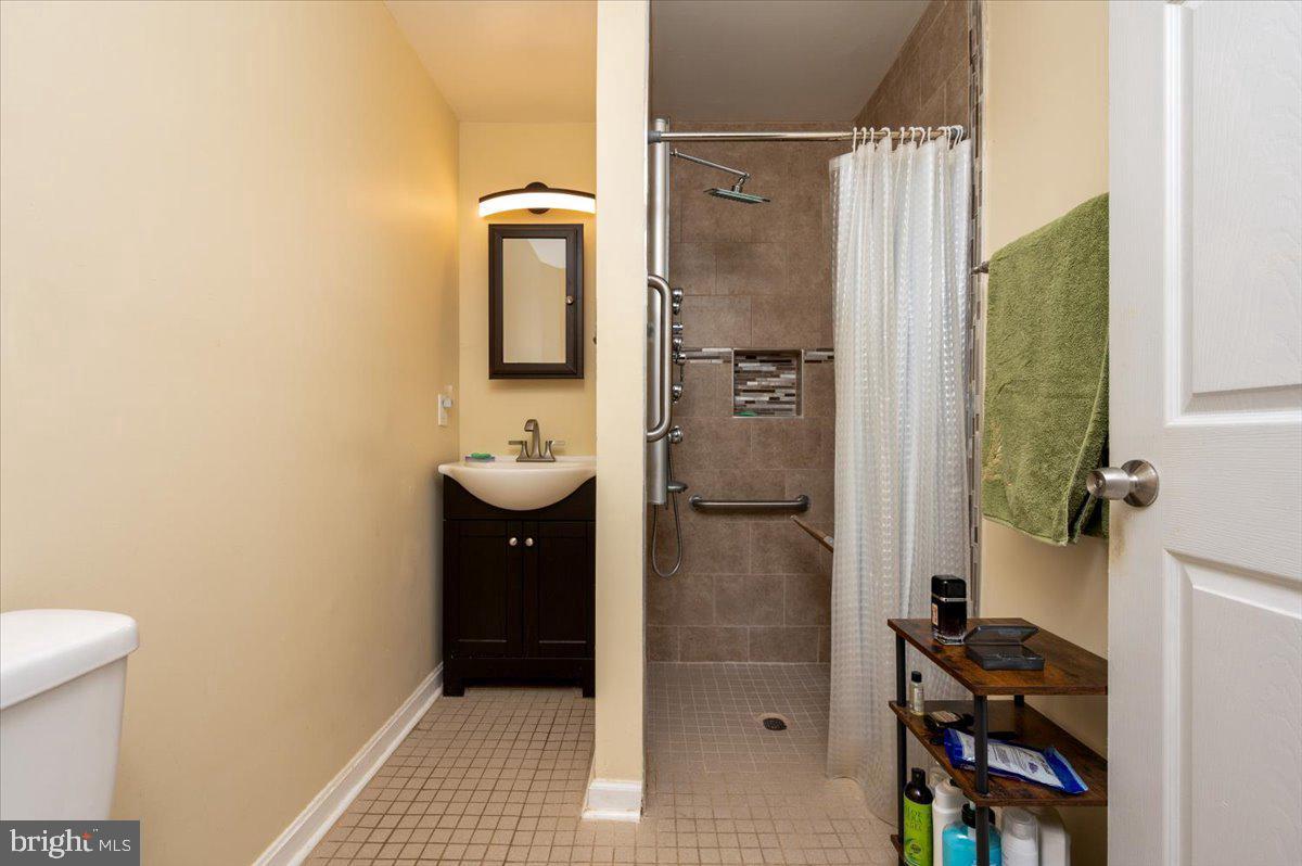 WATSON SUB-PLAT 2 - Residential Lease