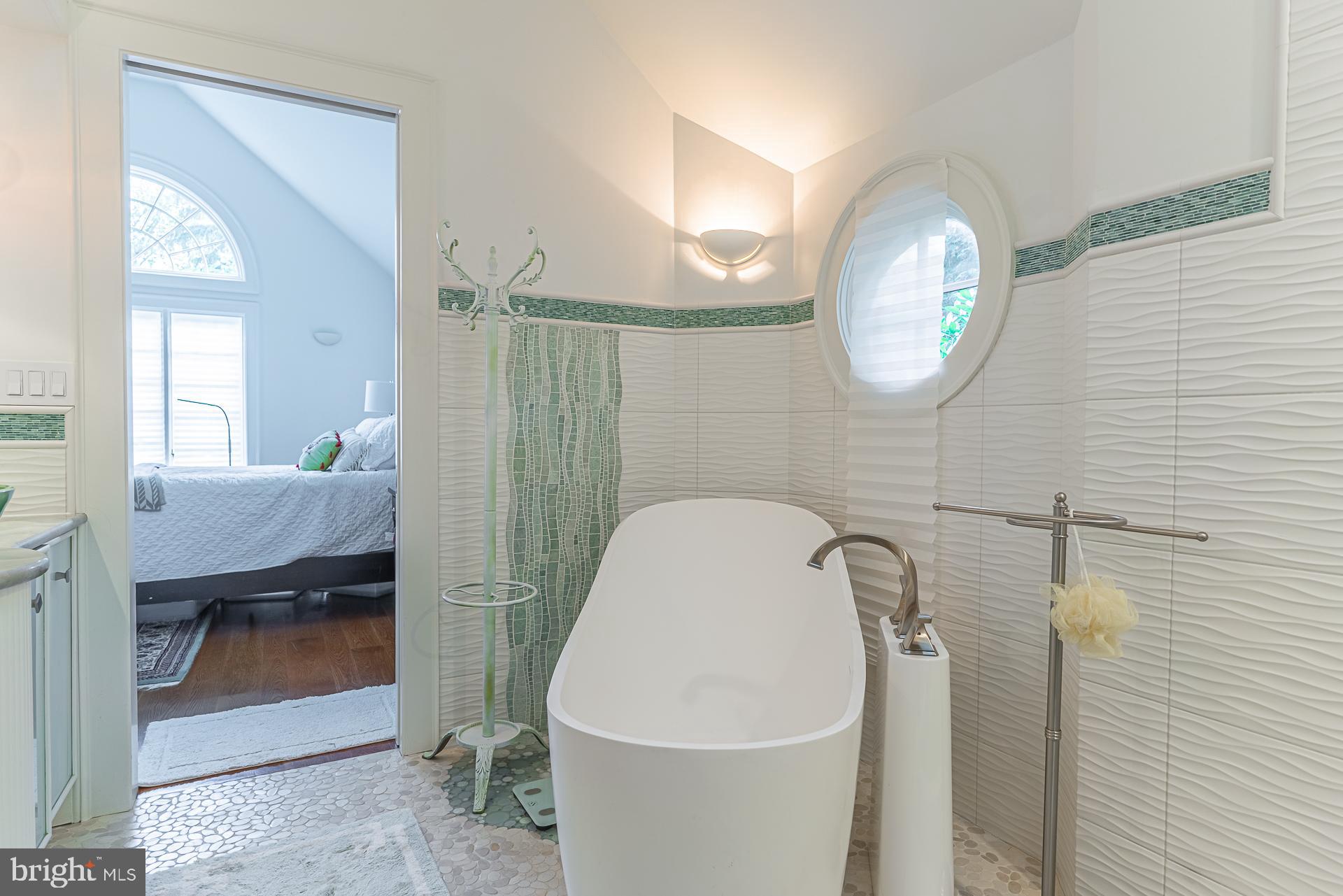 BROADMONT - Residential