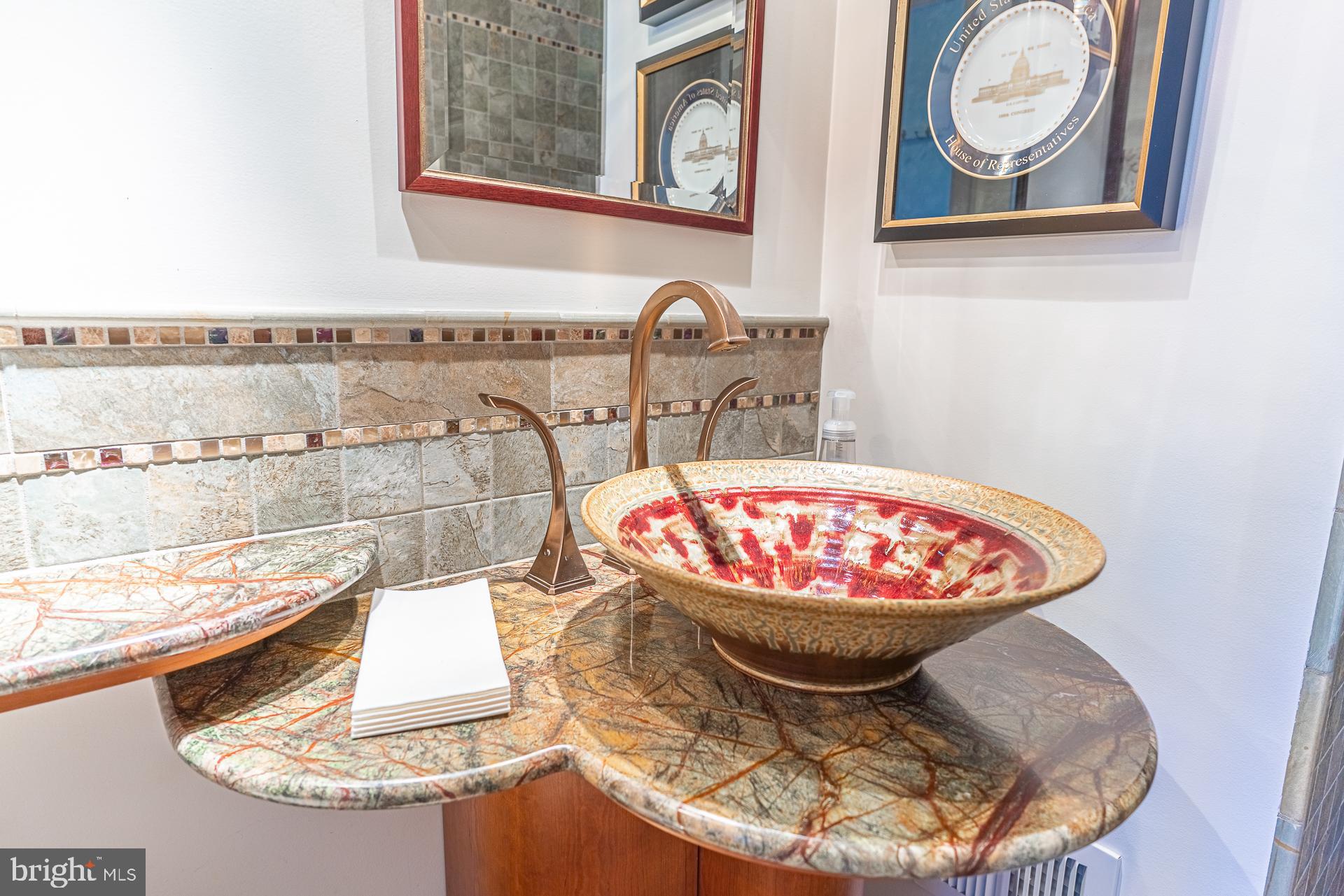 BROADMONT - Residential