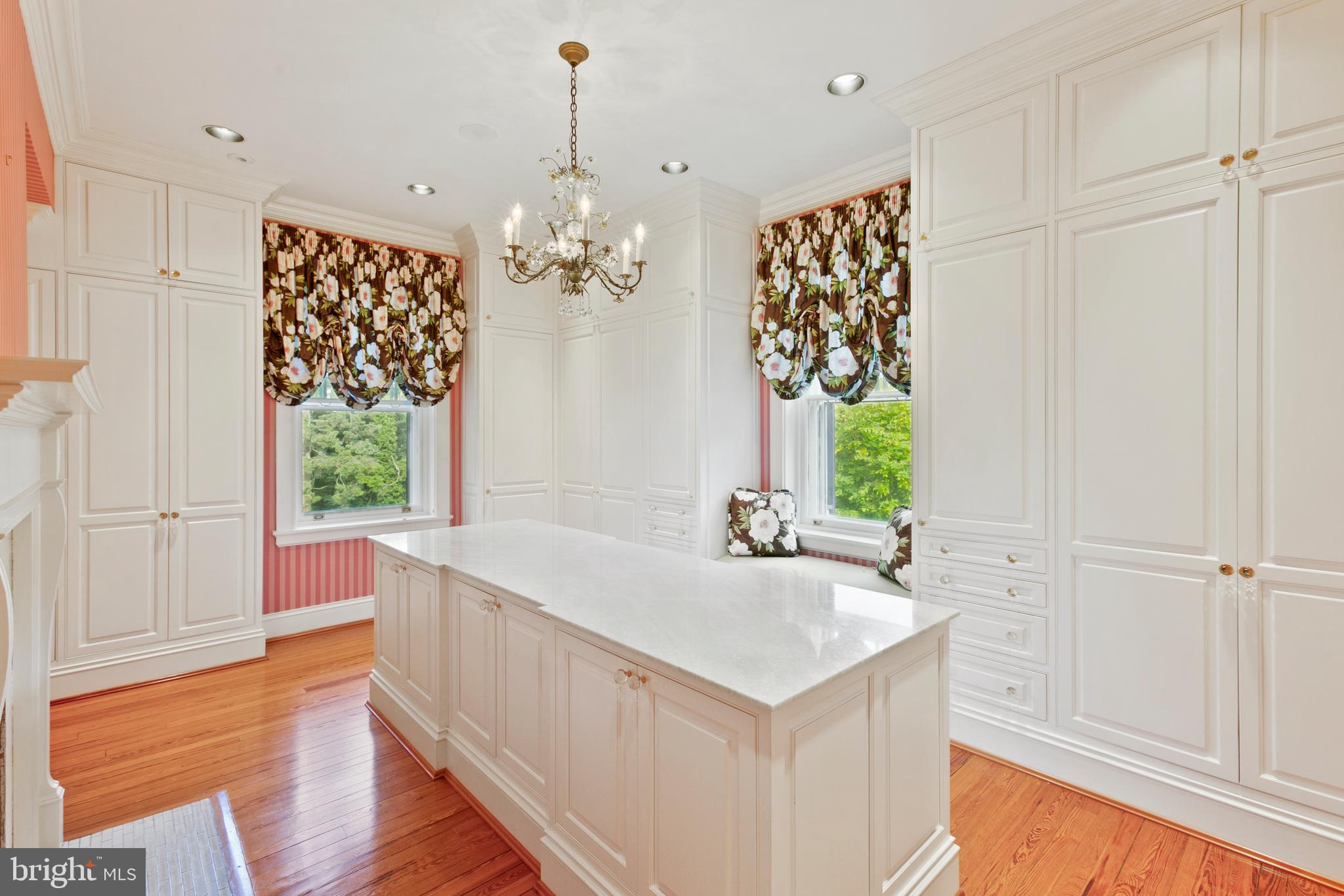 RUXTON/WOODBROOK - Residential