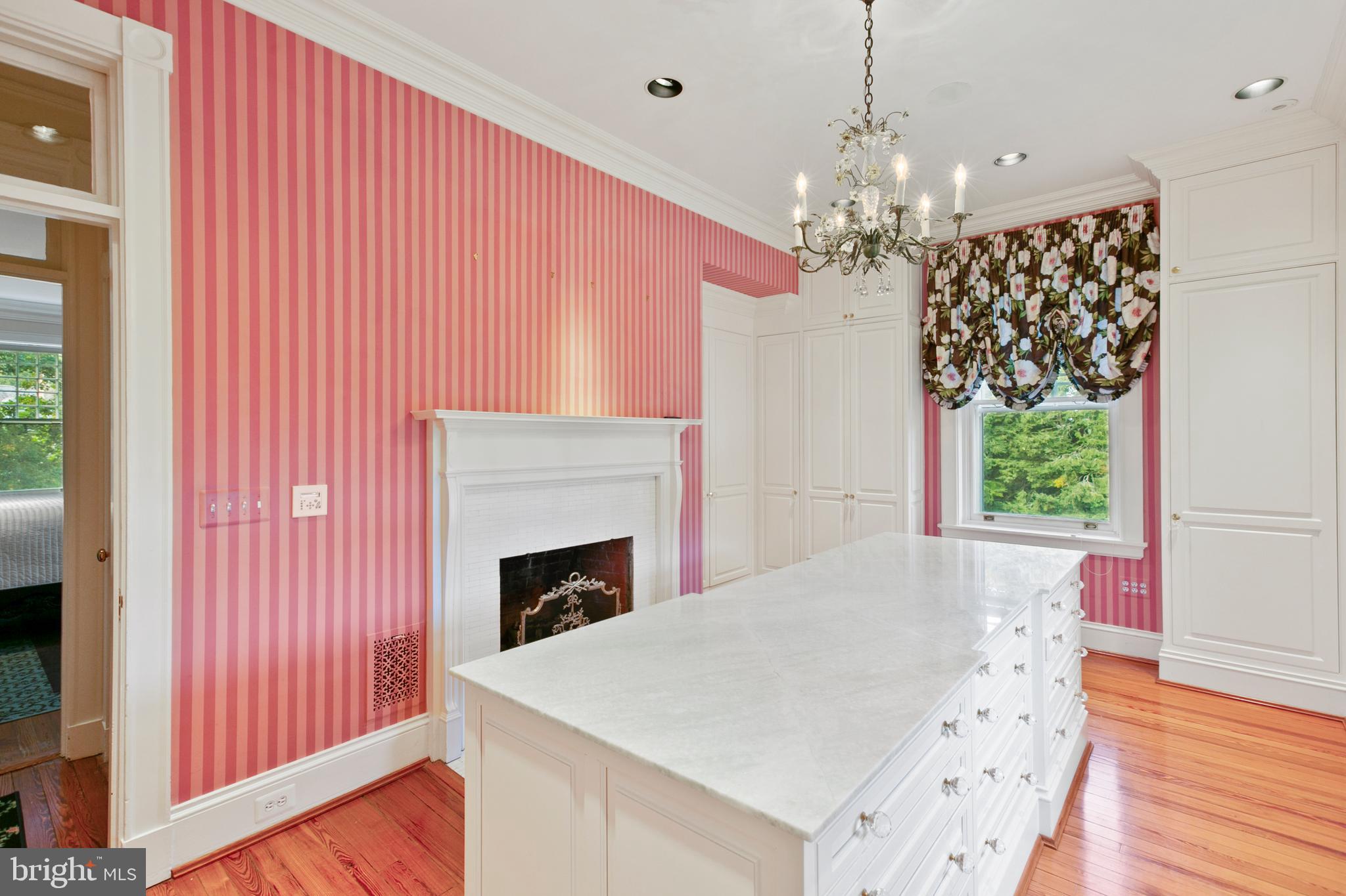 RUXTON/WOODBROOK - Residential