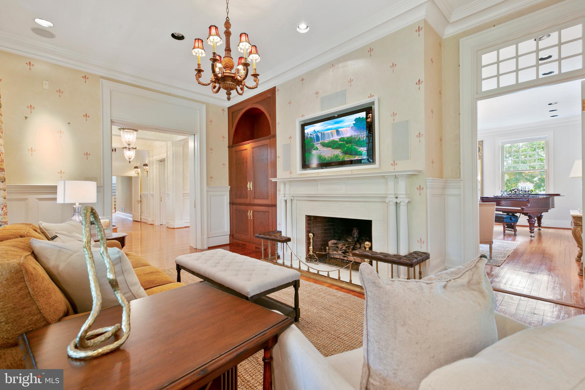 RUXTON/WOODBROOK - Residential