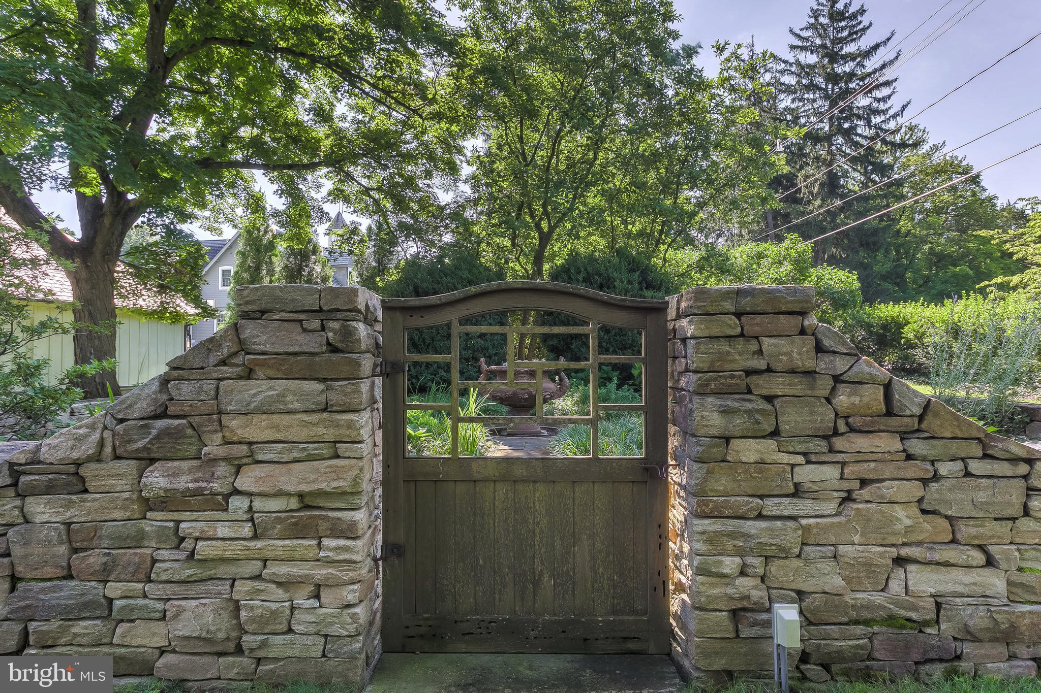 RUXTON/WOODBROOK - Residential