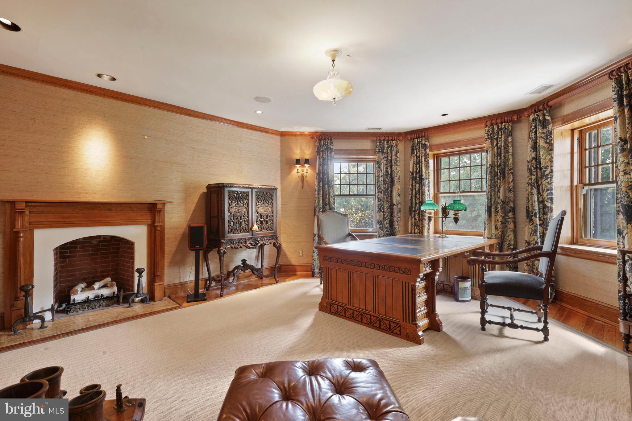 RUXTON/WOODBROOK - Residential