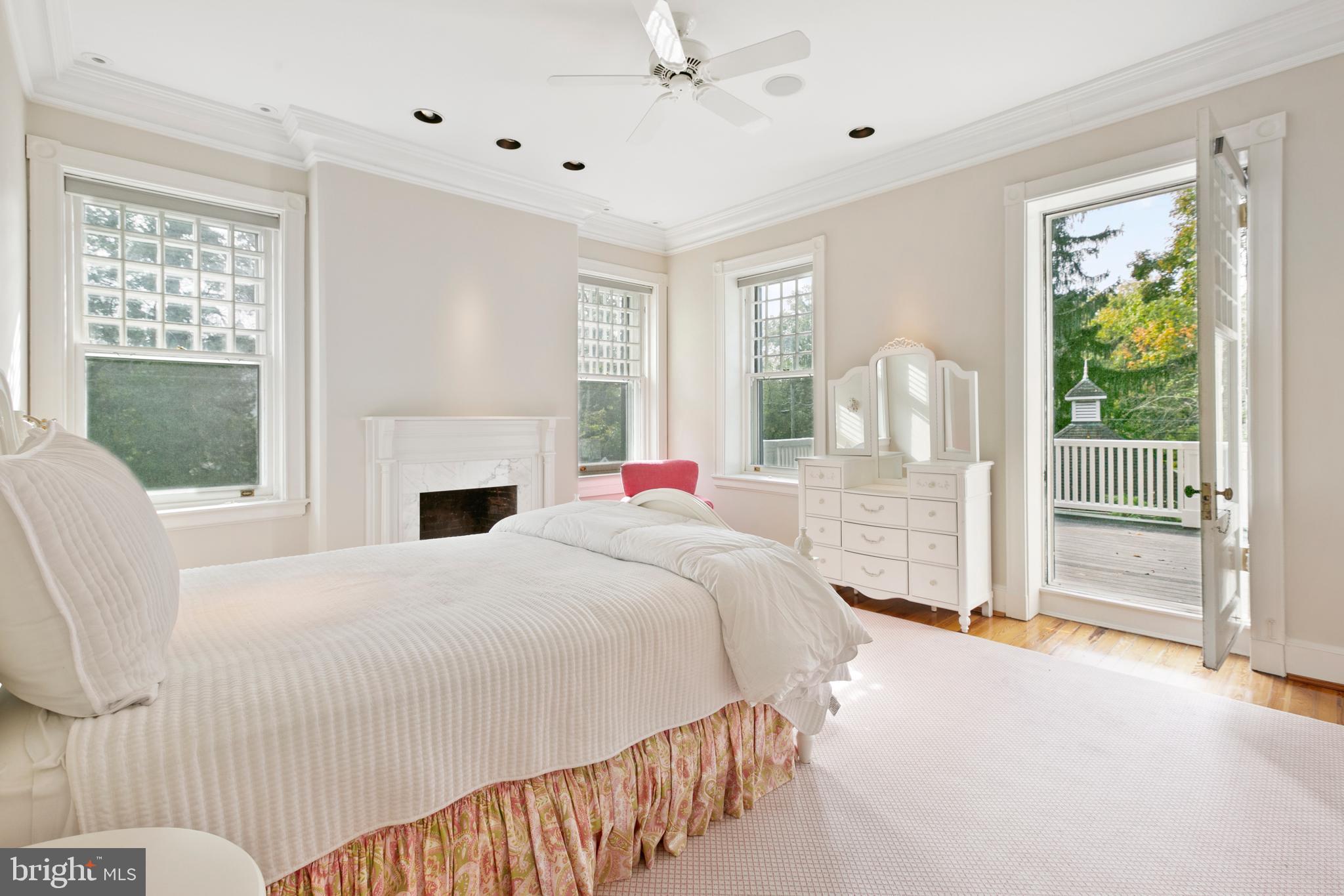 RUXTON/WOODBROOK - Residential