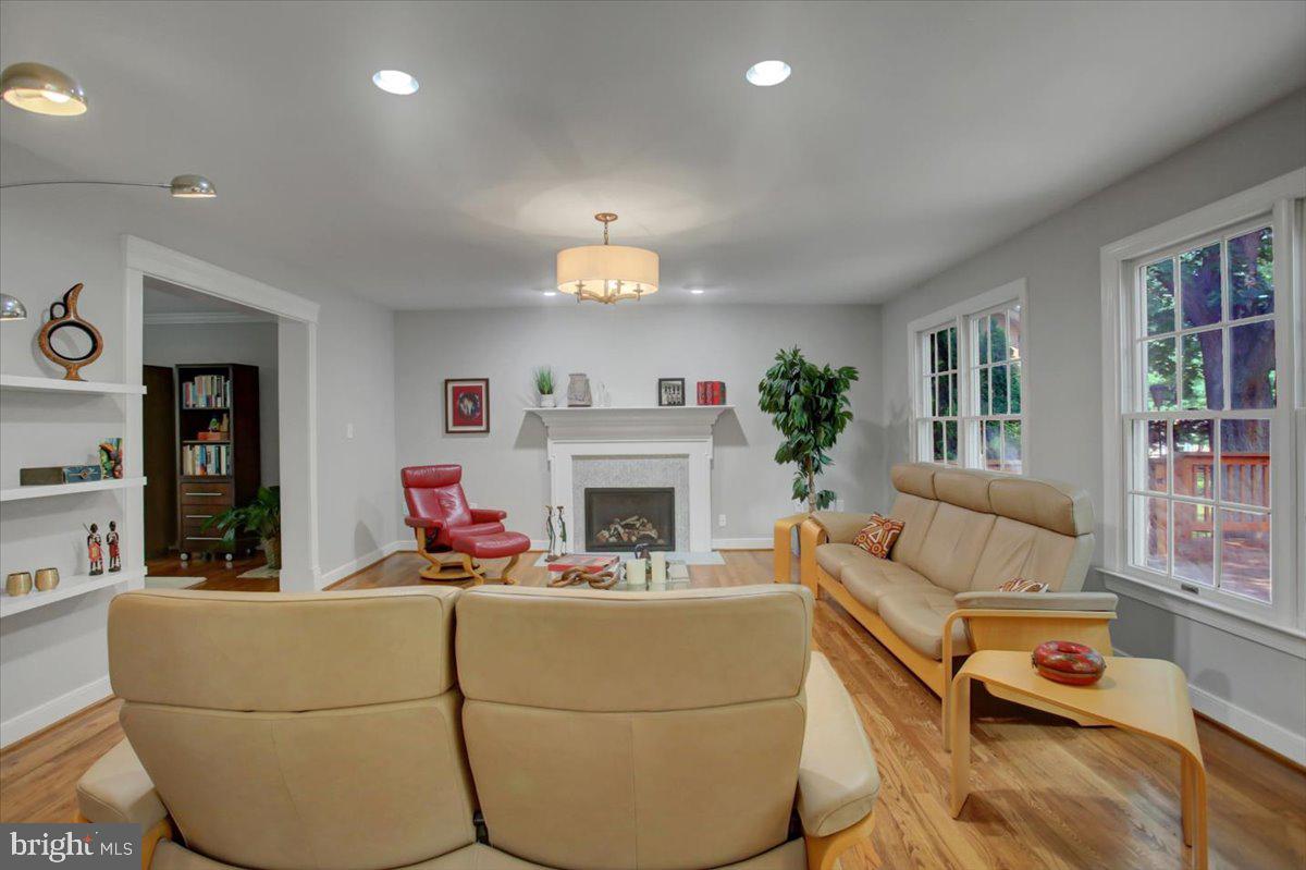 BRIGHTWOOD ACRES - Residential