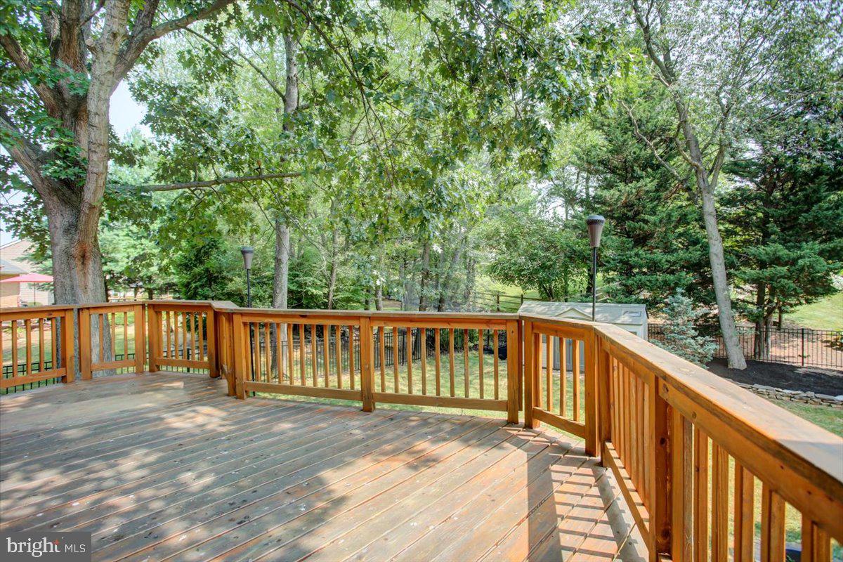 BRIGHTWOOD ACRES - Residential