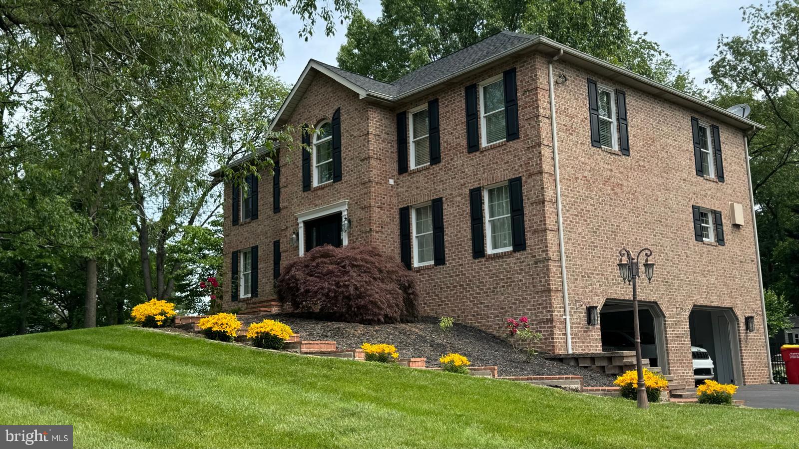 BRIGHTWOOD ACRES - Residential