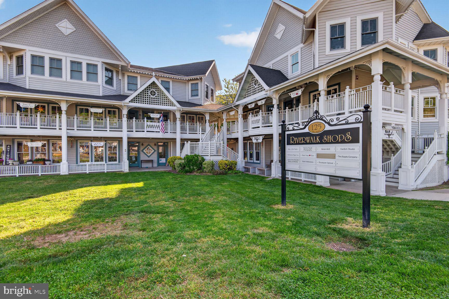 OCCOQUAN RESERVE - Residential