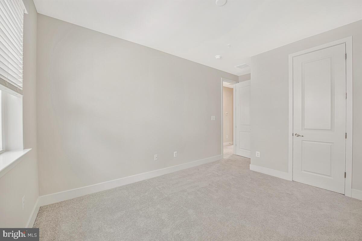 PARKSIDE PRESERVE - Residential