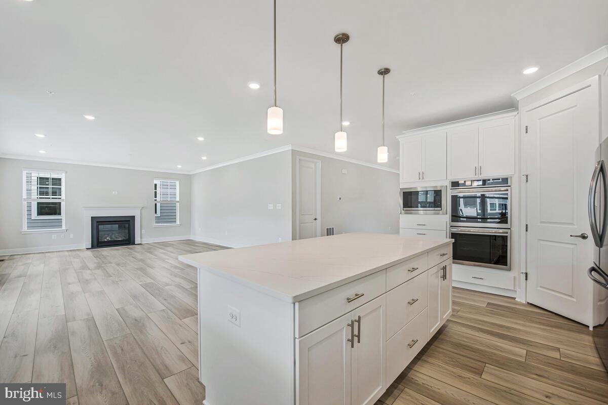 PARKSIDE PRESERVE - Residential