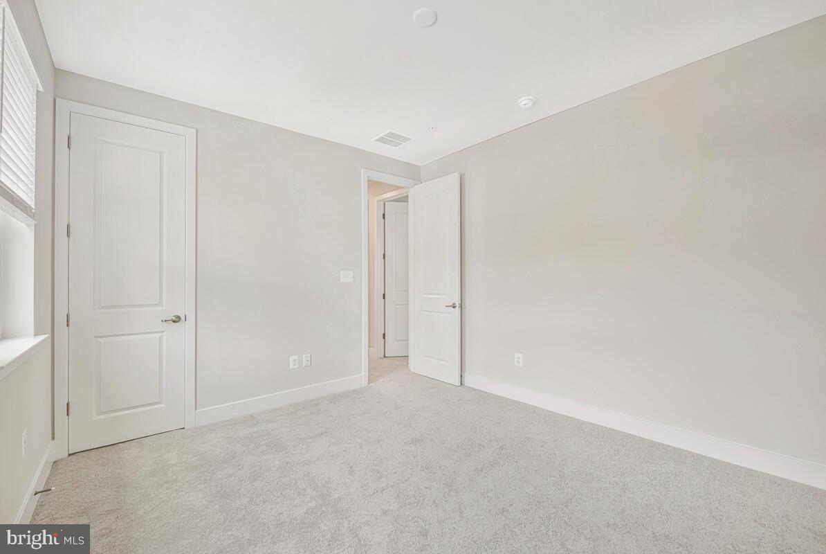 PARKSIDE PRESERVE - Residential