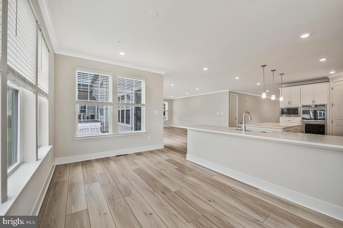 PARKSIDE PRESERVE - Residential