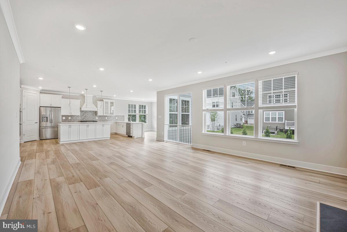 PARKSIDE PRESERVE - Residential