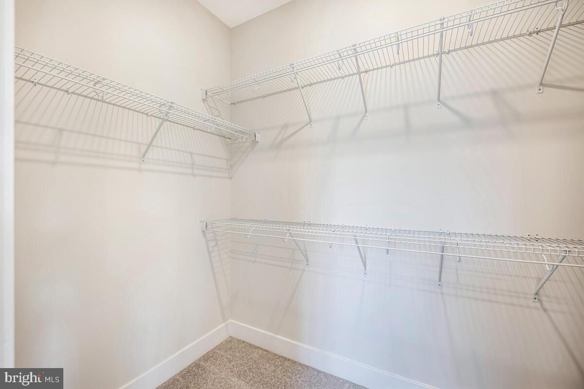 PARKSIDE PRESERVE - Residential