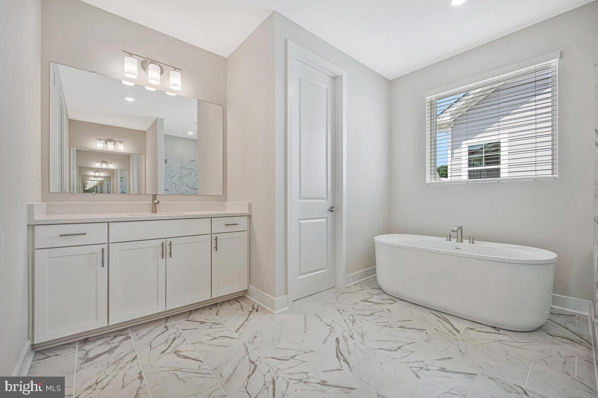 PARKSIDE PRESERVE - Residential