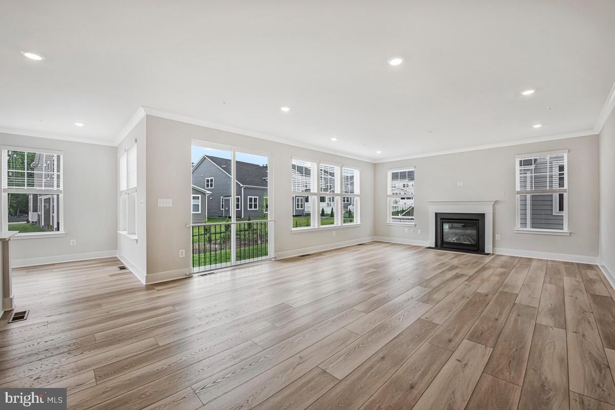 PARKSIDE PRESERVE - Residential