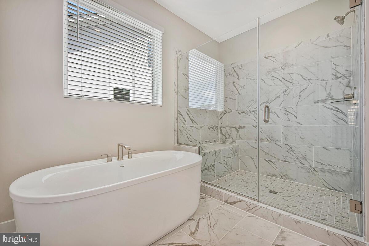 PARKSIDE PRESERVE - Residential