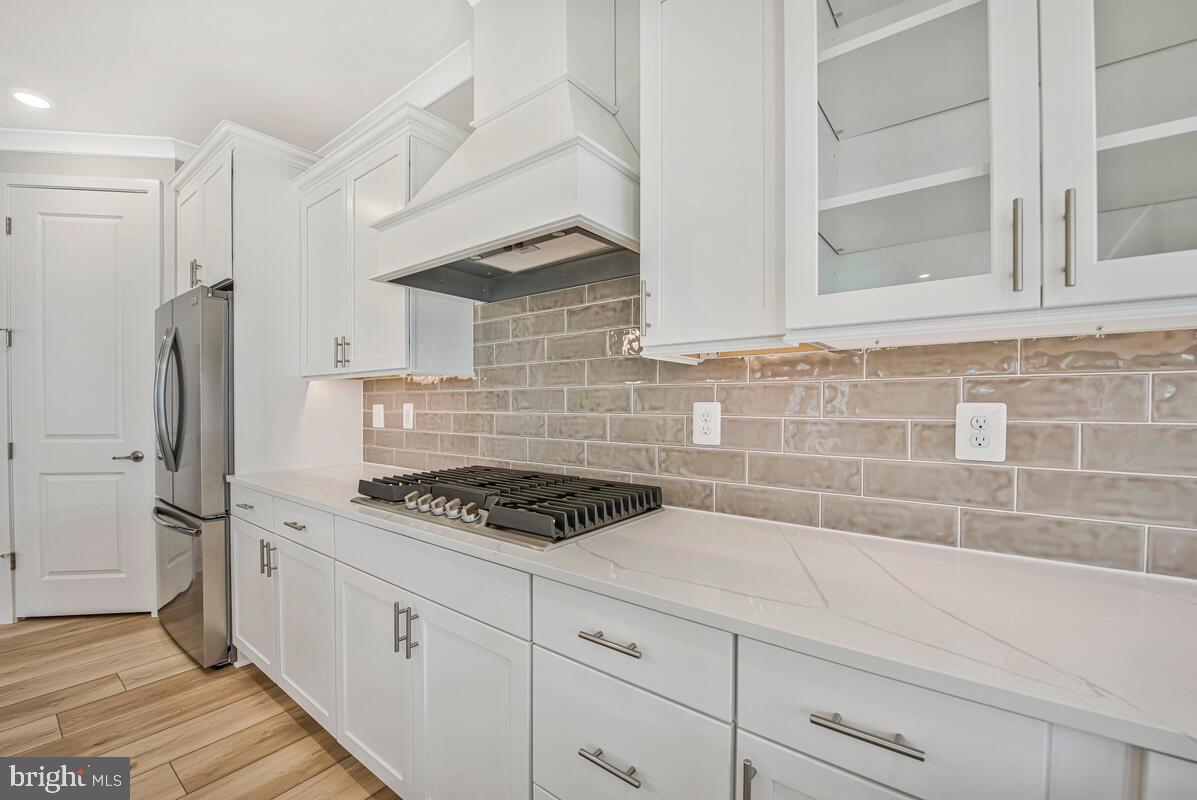 PARKSIDE PRESERVE - Residential