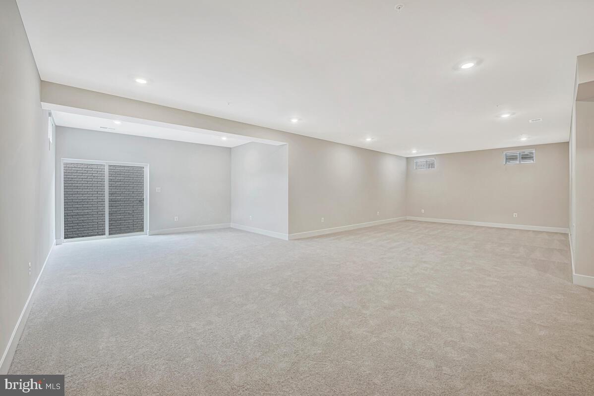 PARKSIDE PRESERVE - Residential