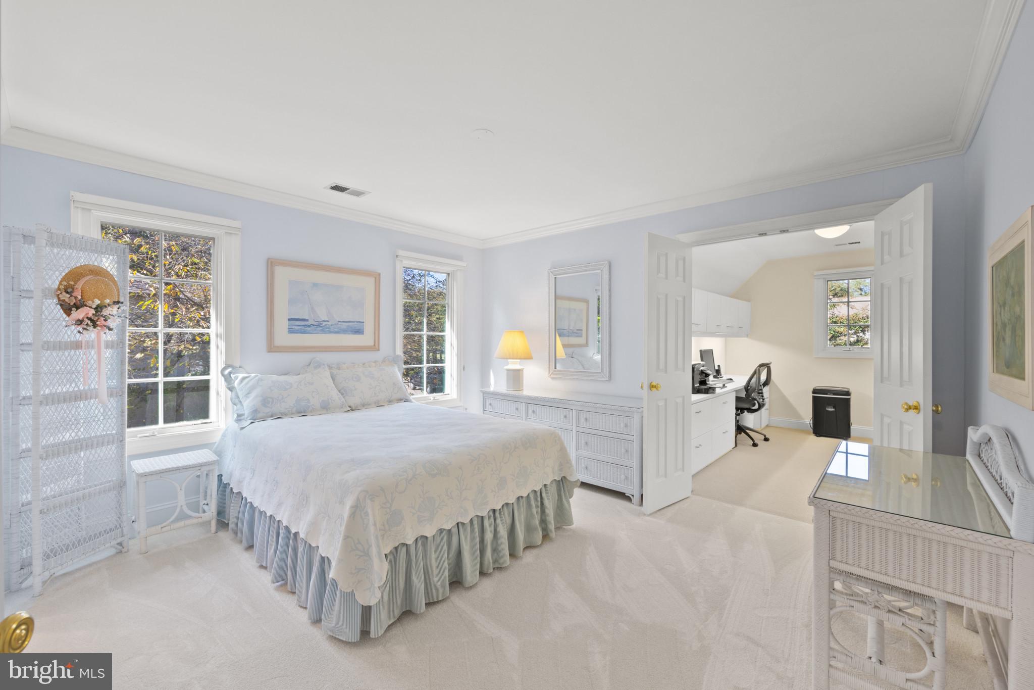 THE DOWNS - Residential