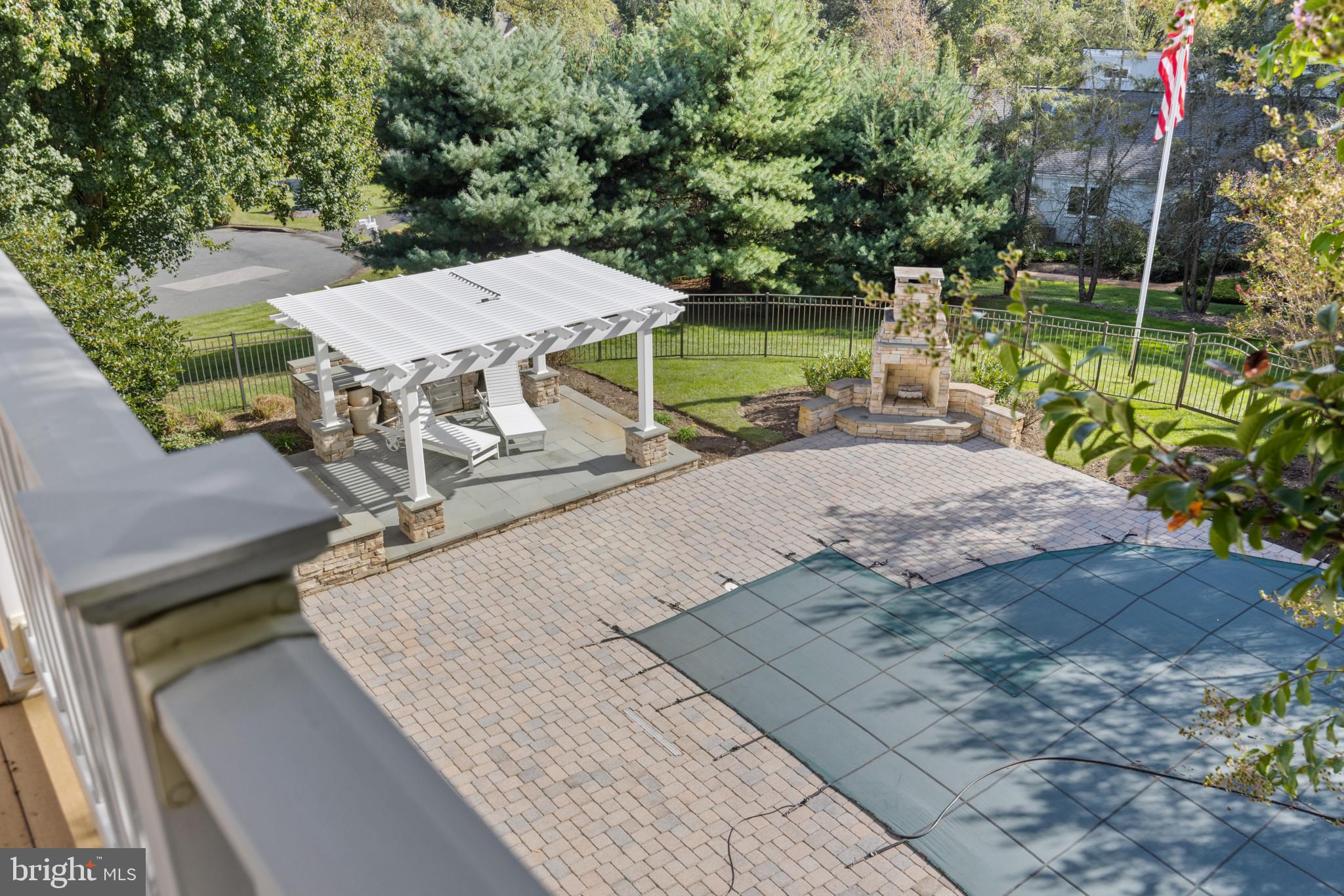 THE DOWNS - Residential