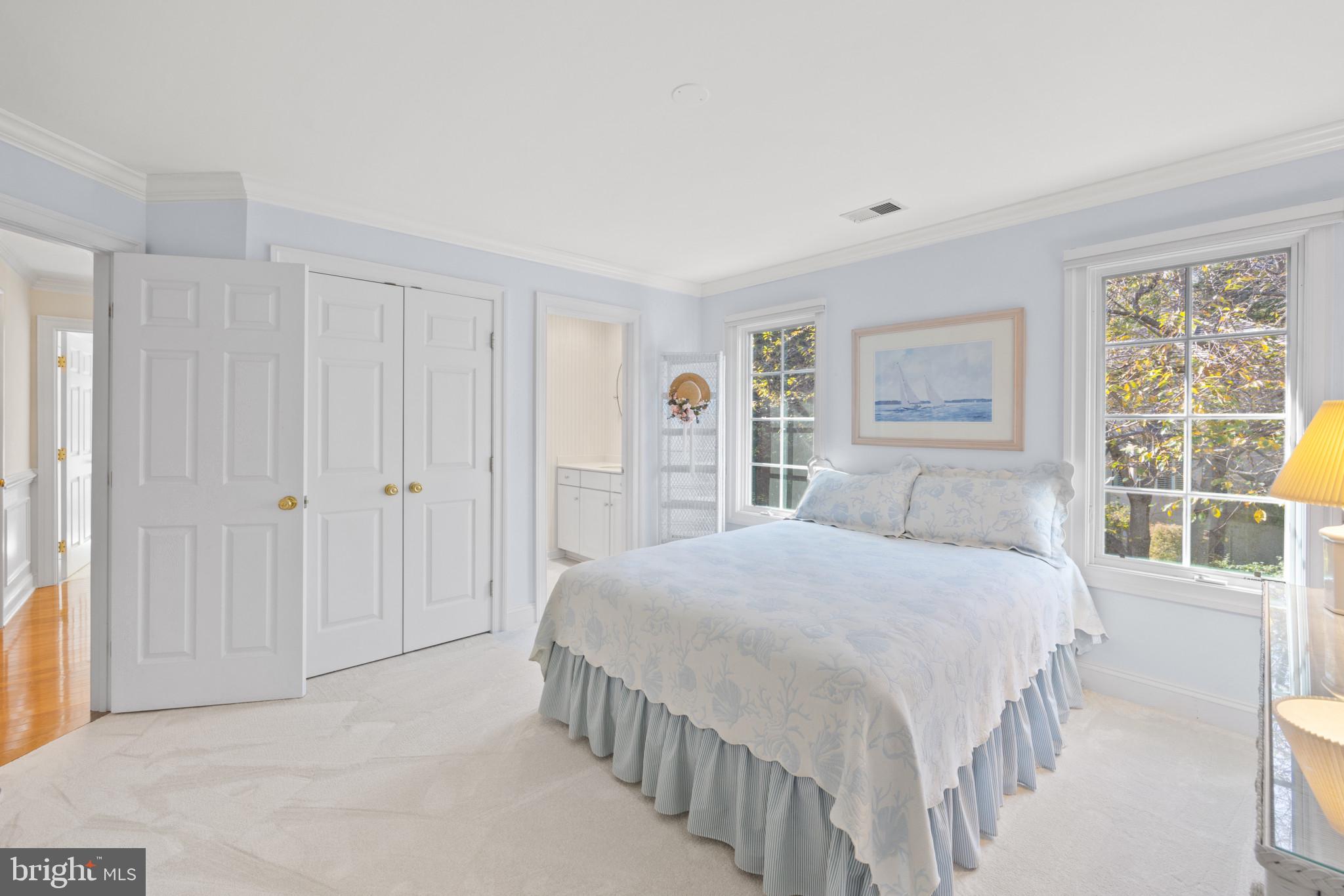 THE DOWNS - Residential