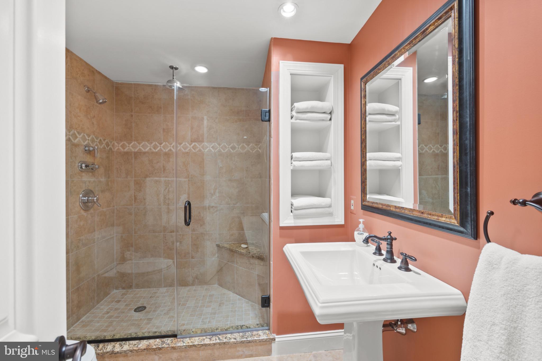 THE DOWNS - Residential