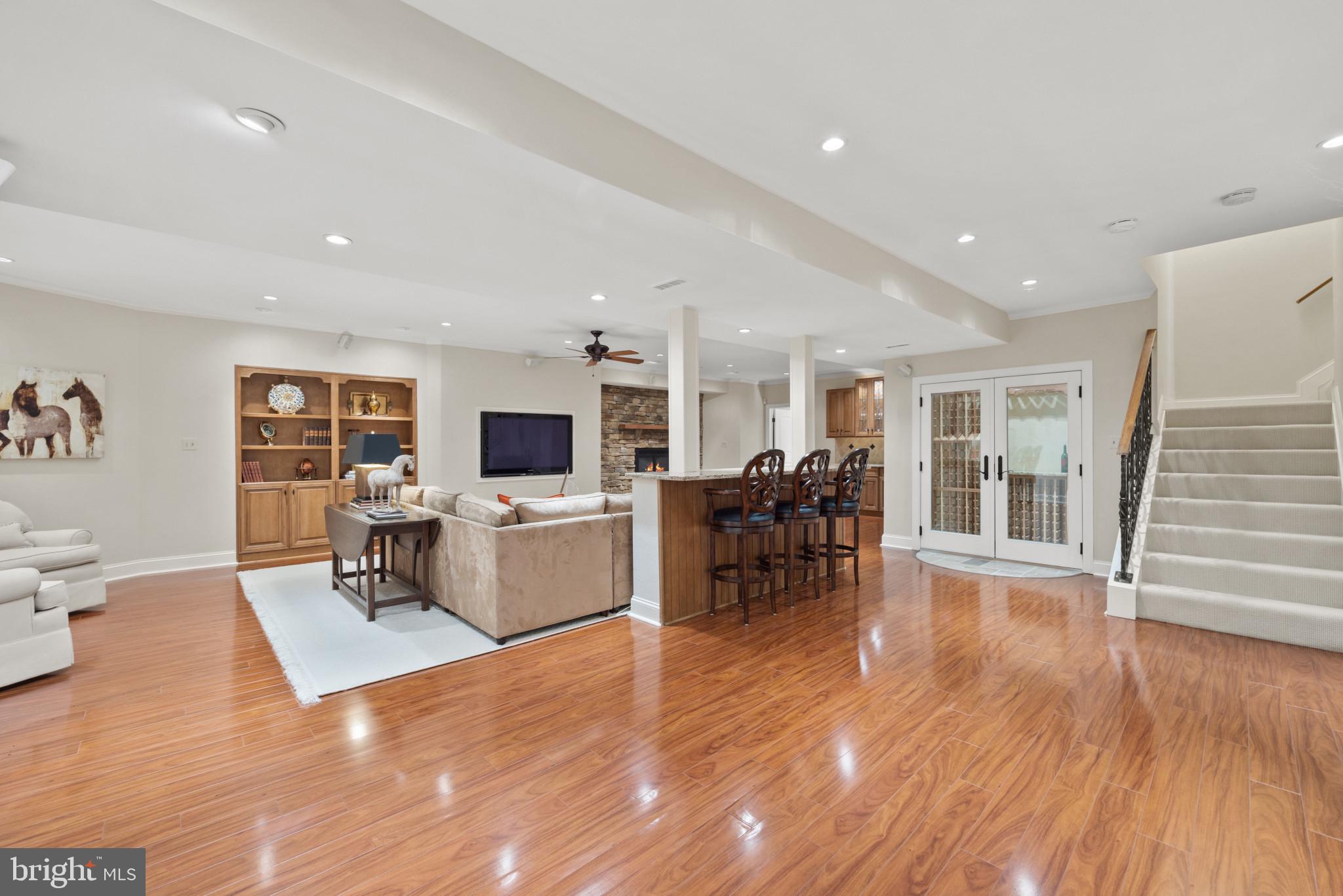 THE DOWNS - Residential