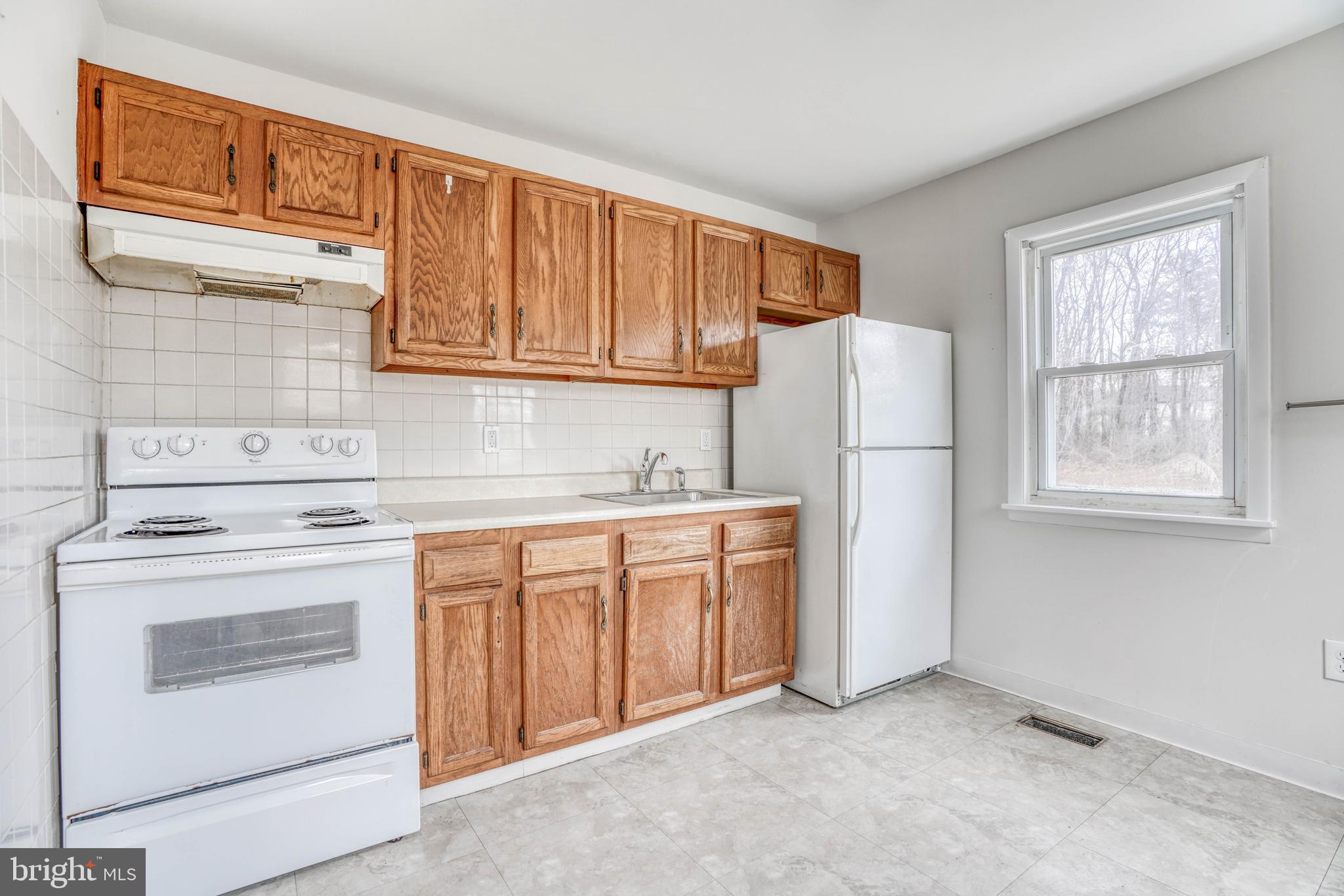 HARMANS - Residential Lease