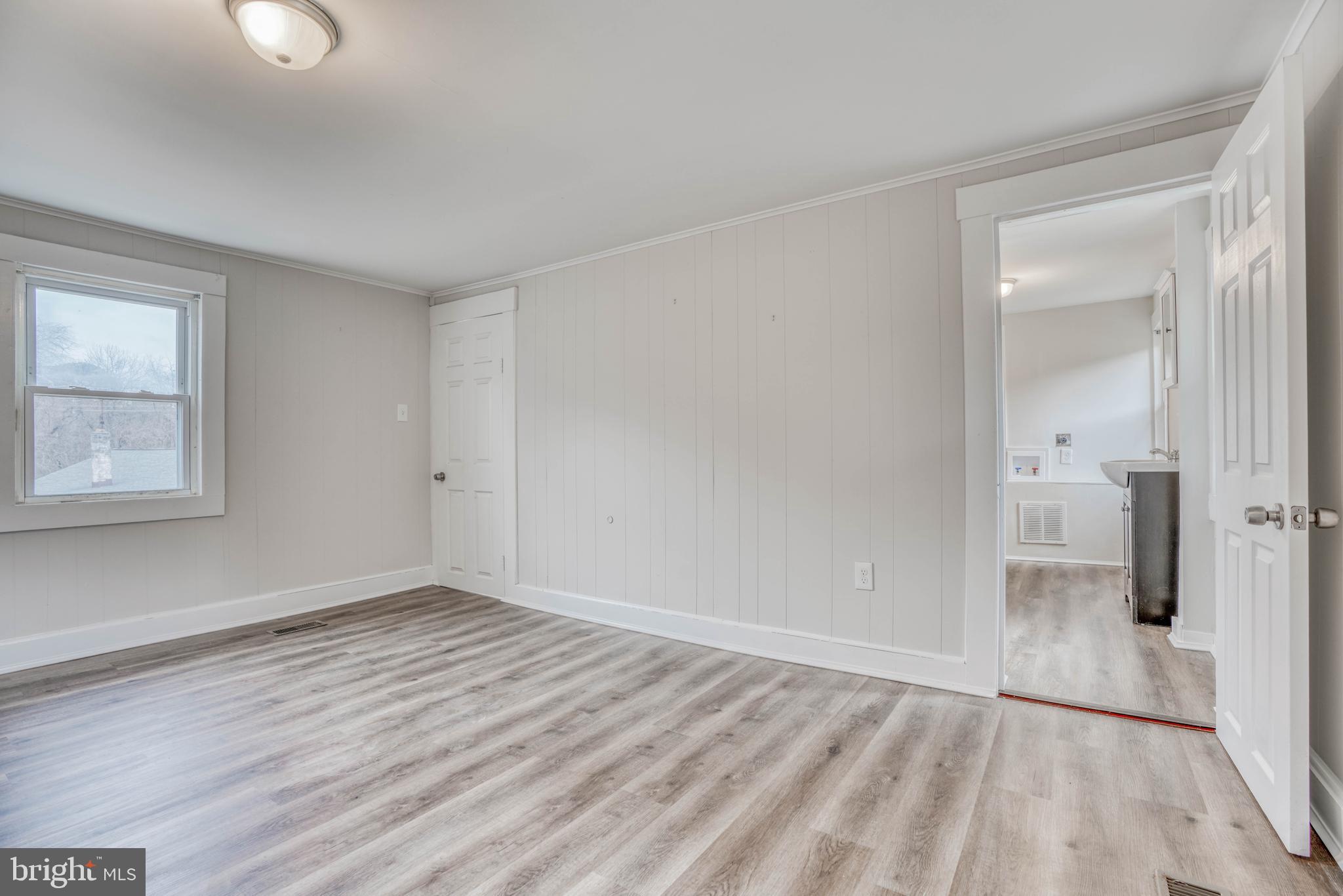 HARMANS - Residential Lease