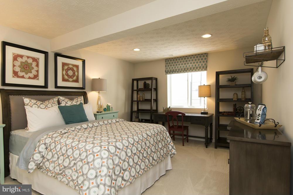 TWO RIVERS - Residential