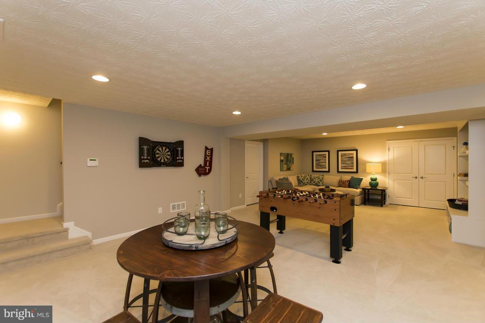 TWO RIVERS - Residential