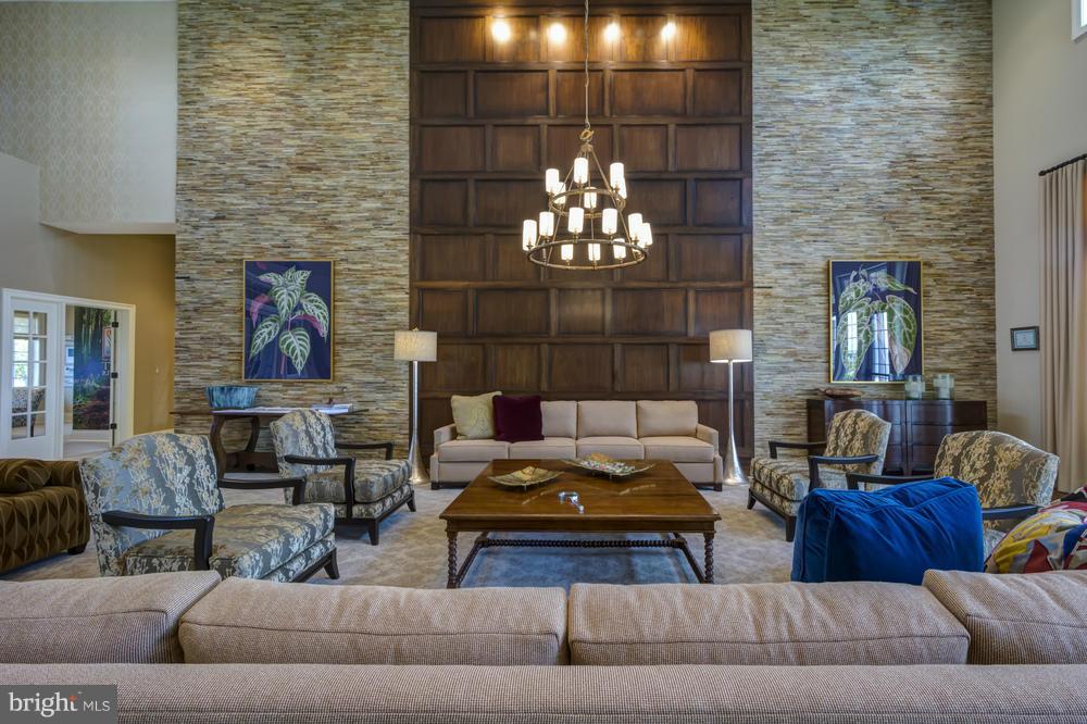 TWO RIVERS - Residential