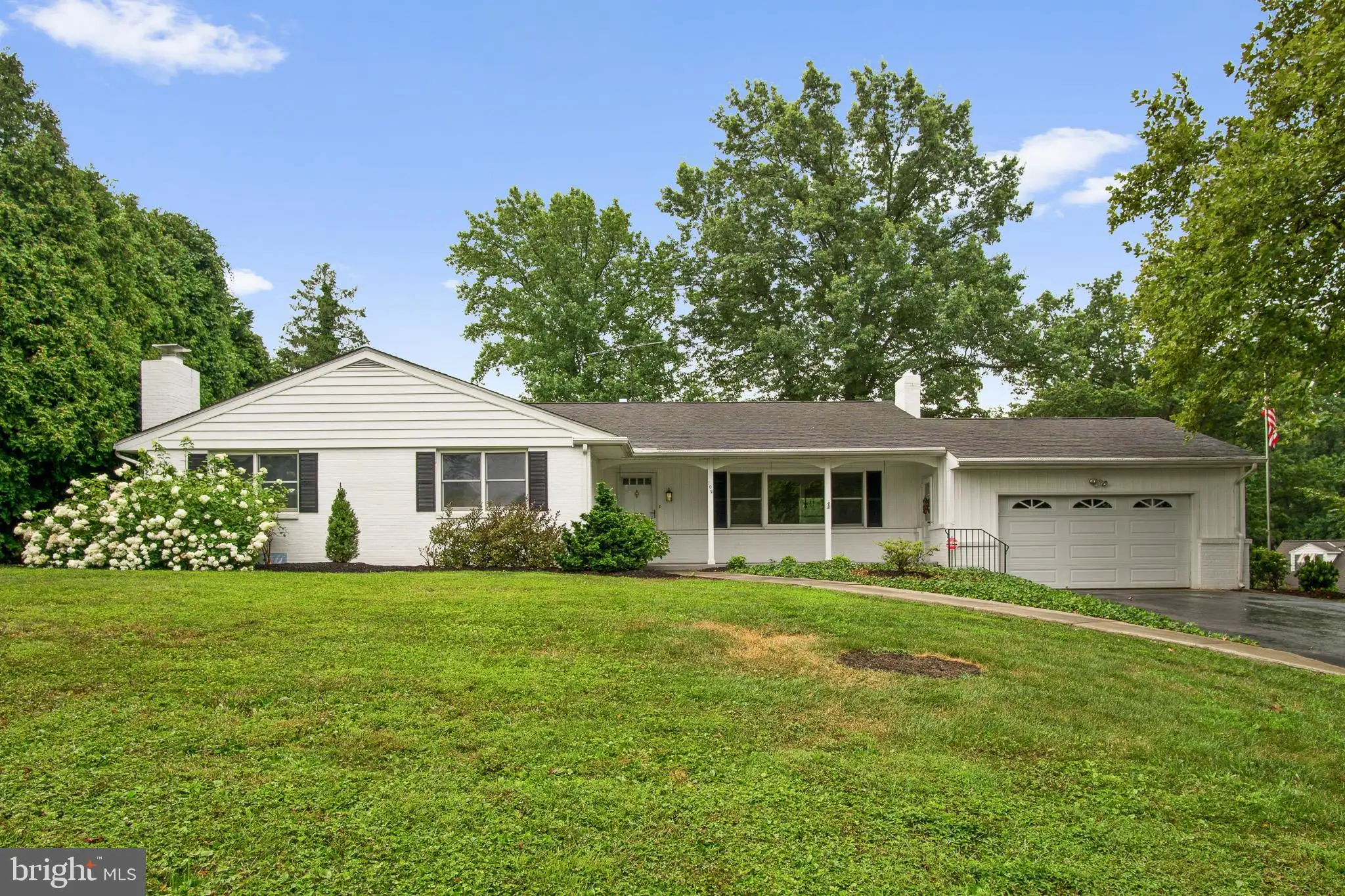 102 Westgate Drive, Wilmington, DE 19808