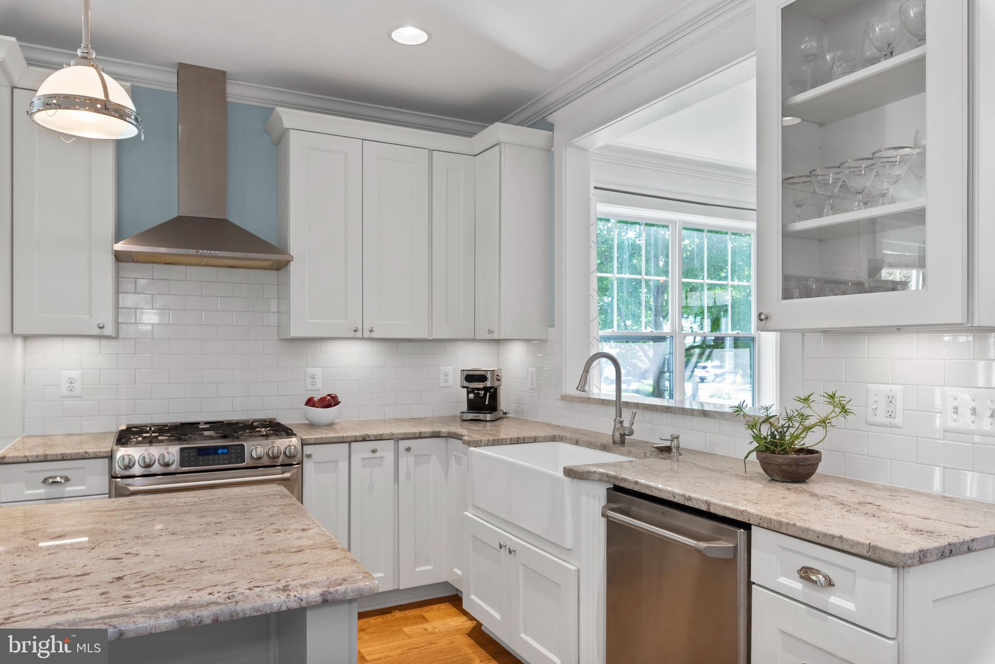 WEST ANNAPOLIS - Residential