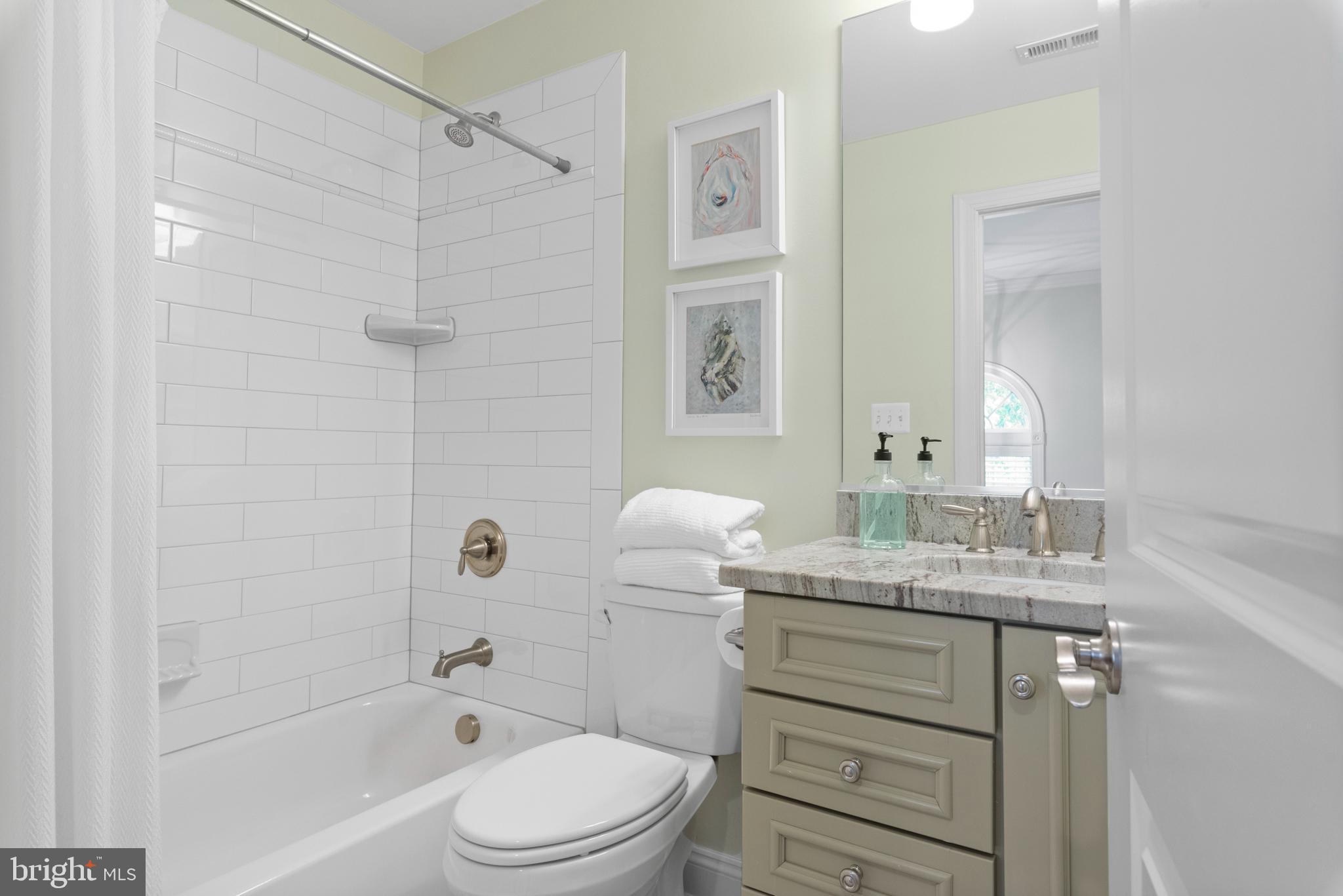 WEST ANNAPOLIS - Residential