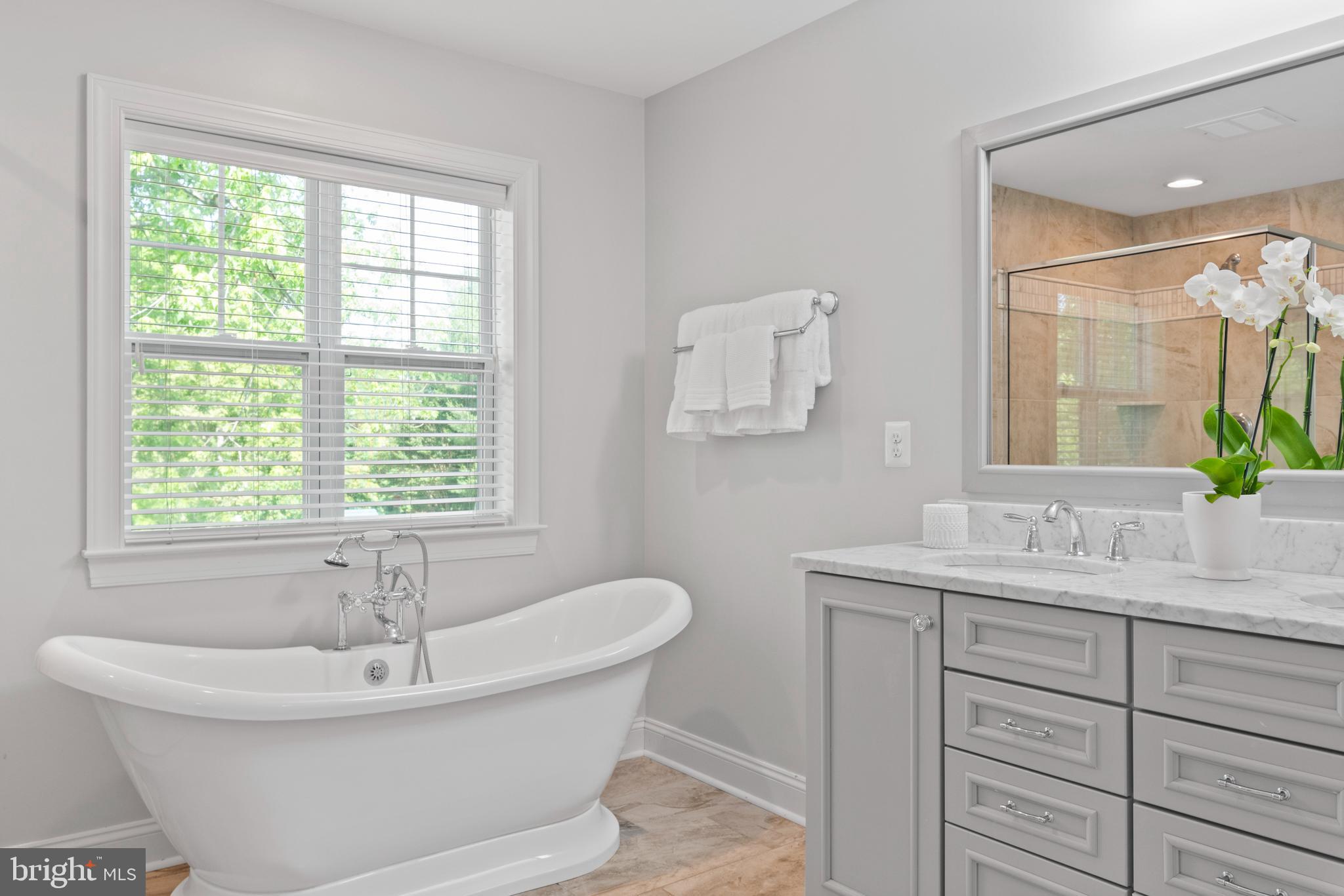 WEST ANNAPOLIS - Residential