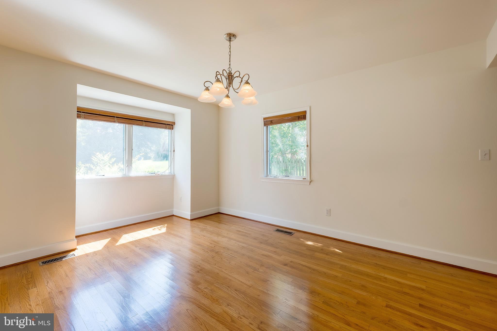 PINEHURST VILLAGE - Residential Lease