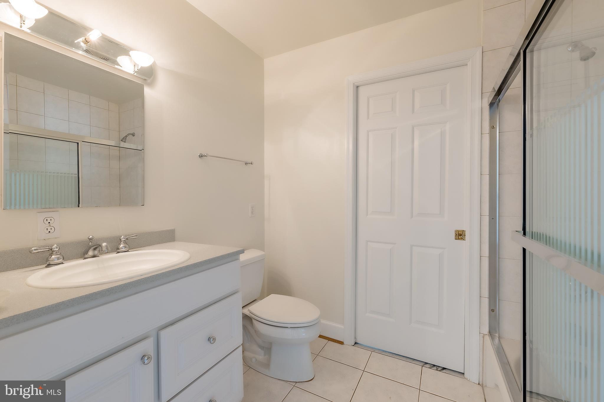 PINEHURST VILLAGE - Residential Lease