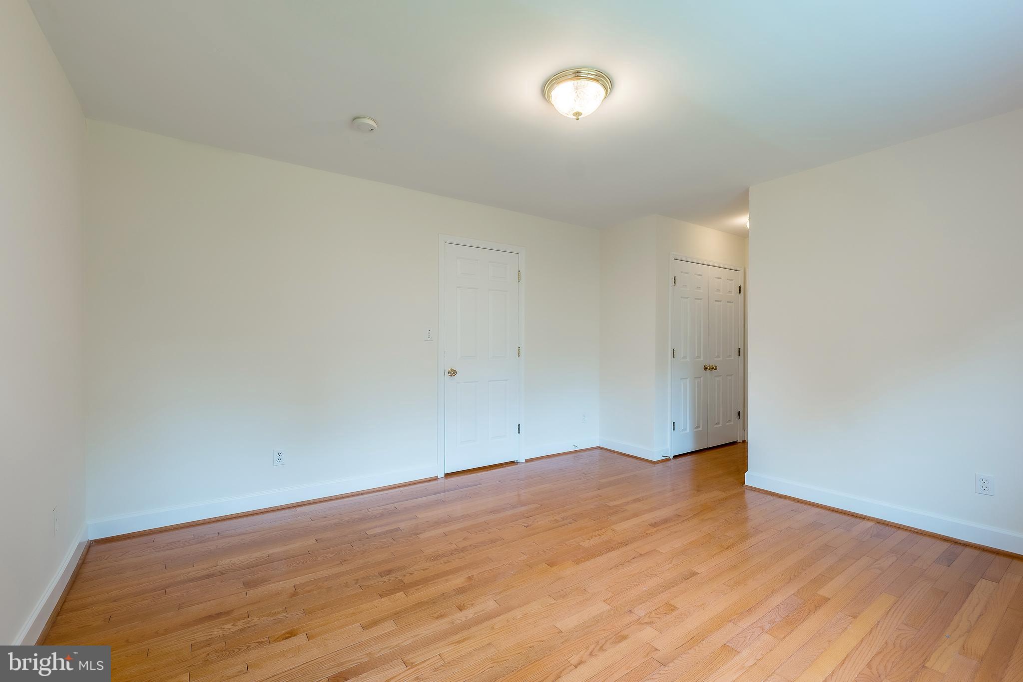 PINEHURST VILLAGE - Residential Lease