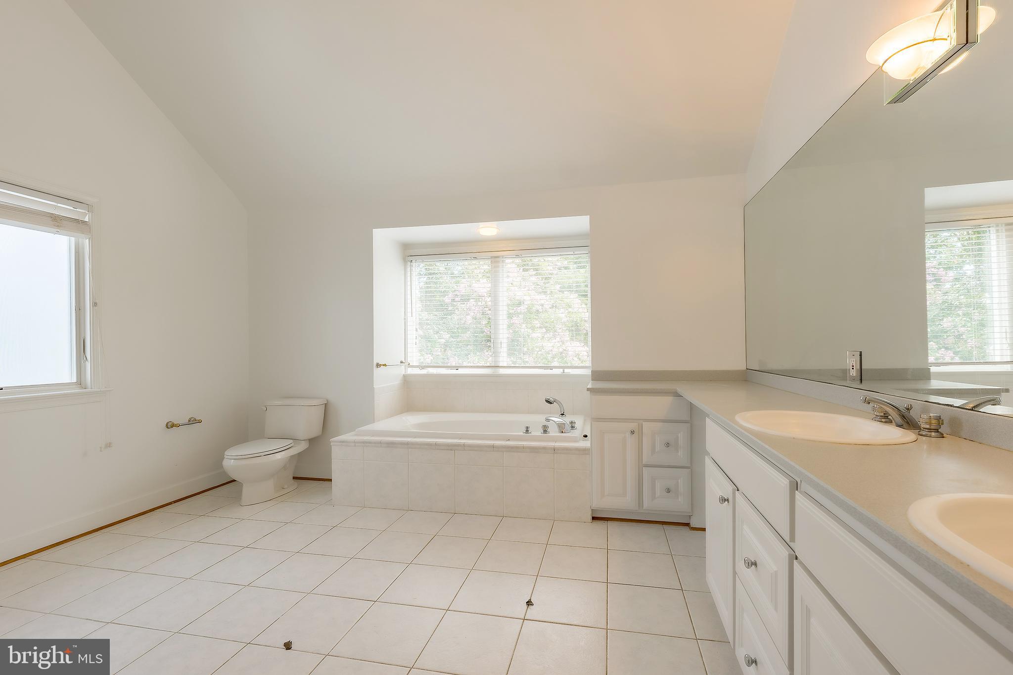 PINEHURST VILLAGE - Residential Lease